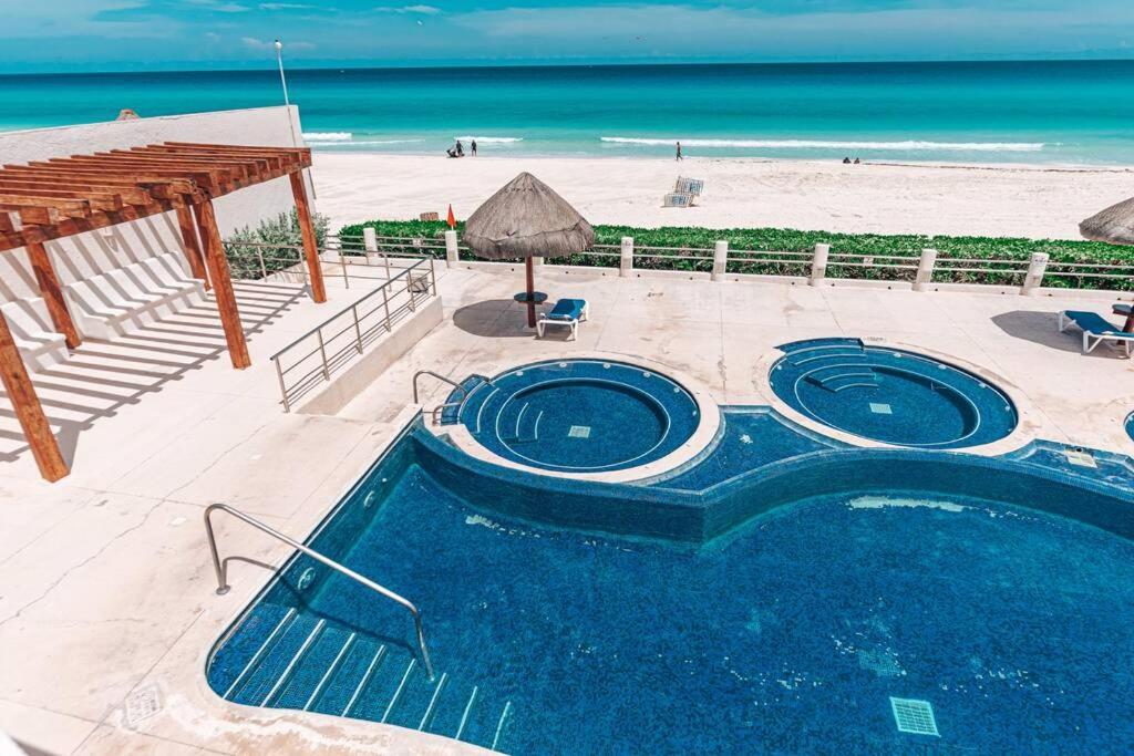 Villas Marlin 108, A Pie De Playa, Albercas, Jacuzi, Ubicacion Inmejorable Cancun Ngoại thất bức ảnh