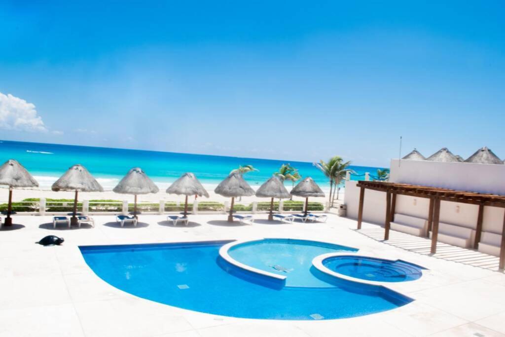 Villas Marlin 108, A Pie De Playa, Albercas, Jacuzi, Ubicacion Inmejorable Cancun Ngoại thất bức ảnh