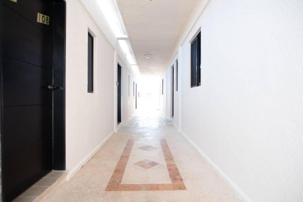 Villas Marlin 108, A Pie De Playa, Albercas, Jacuzi, Ubicacion Inmejorable Cancun Ngoại thất bức ảnh